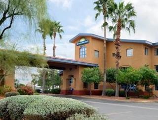 Days Inn Mesa Country Club Kültér fotó